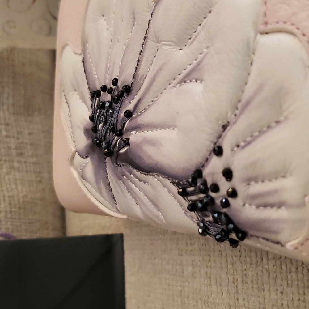New Brighton E53452 Touch of Blush Pink Pastel Beaded Crossbody - Picture 5 of 14